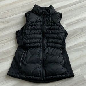 LULULEMON Black Women’s Vest size 8